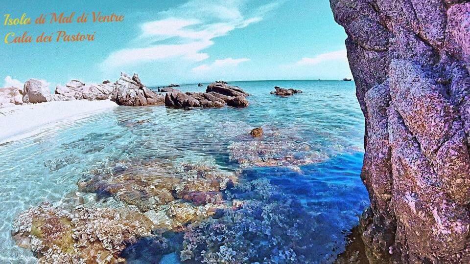 Il Quarzo Villa Cabras Luaran gambar